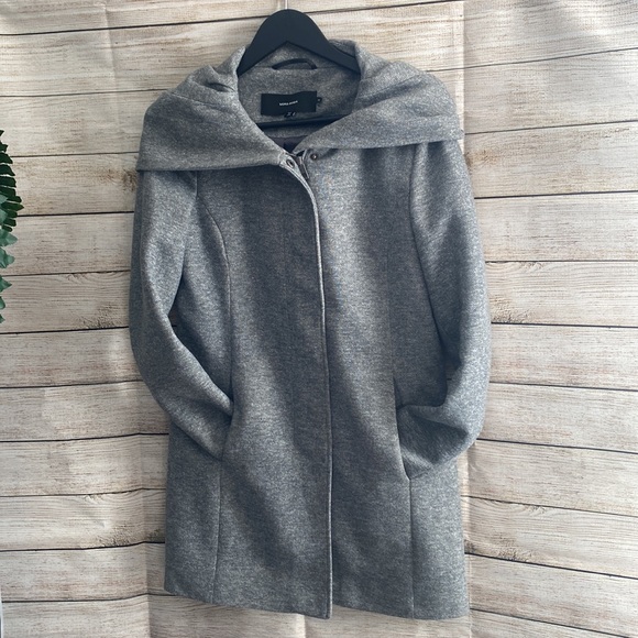 XS | Vero Moda light grey hooded coat. - Picture 2 of 9